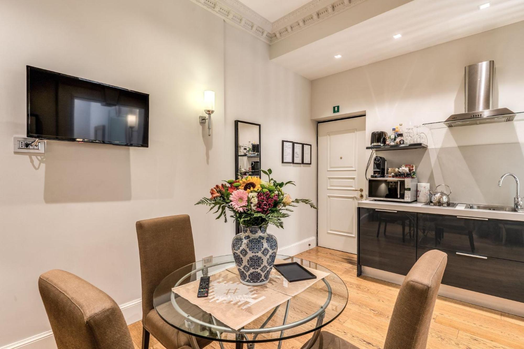 Via Napoli Apartments Рим Экстерьер фото