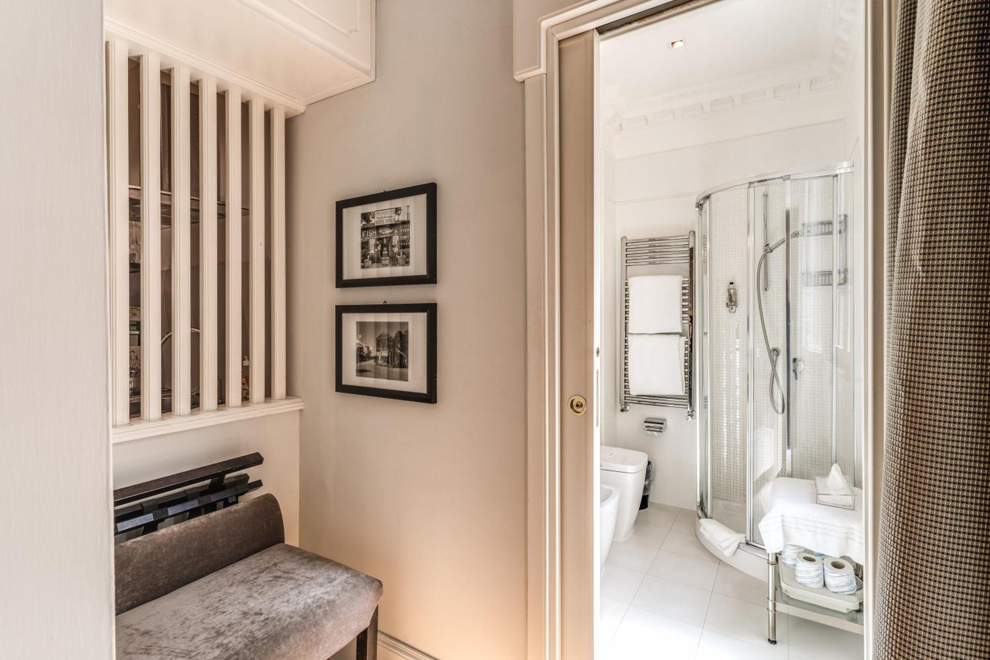 Via Napoli Apartments Рим Экстерьер фото